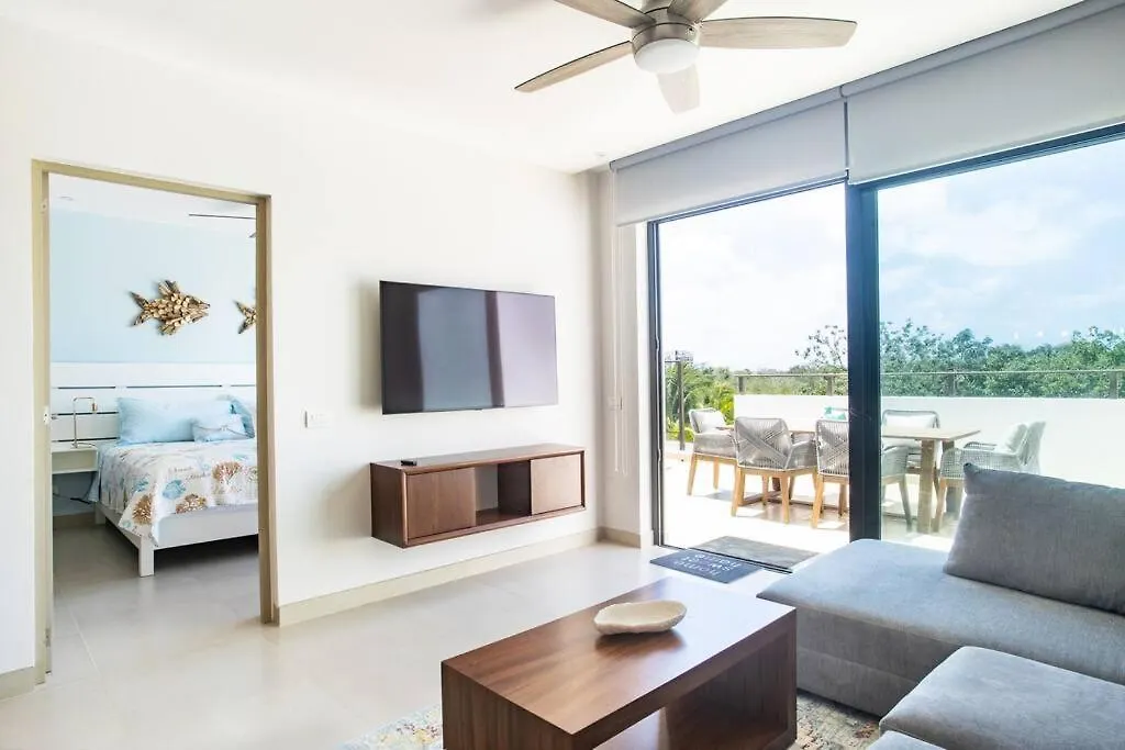 4 Bed/3Bath Penthouse Lorena Ochoa-Corasol Playa del Carmen 0*,  Mexiko